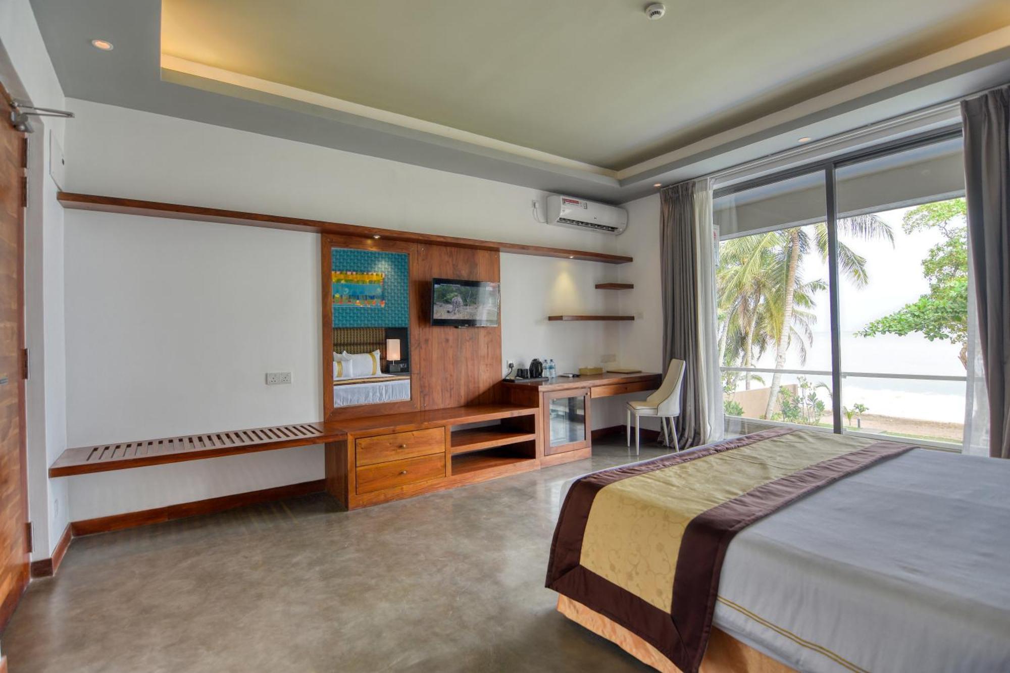 Golden Pearl Tangalle Beach 汉班托塔 外观 照片