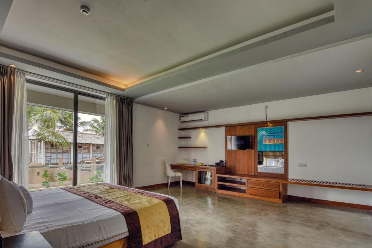 Golden Pearl Tangalle Beach 汉班托塔 外观 照片